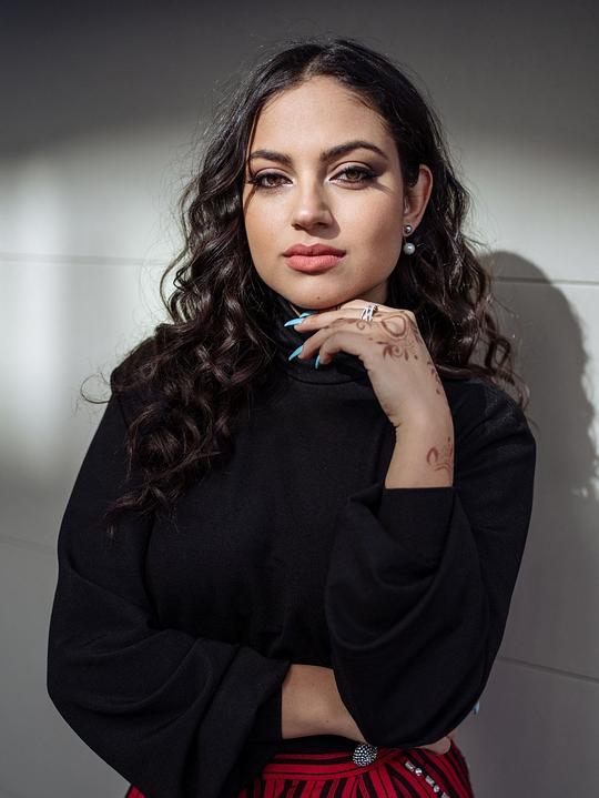 伊南娜·萨尔基斯 Inanna Sarkis