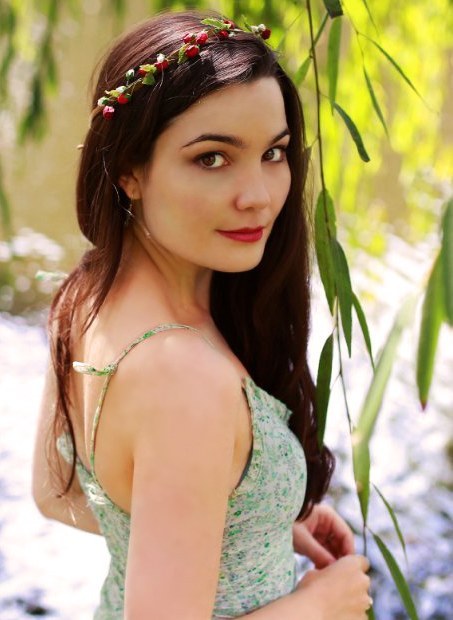 布蕾迪·拉多娜 Bridie Latona