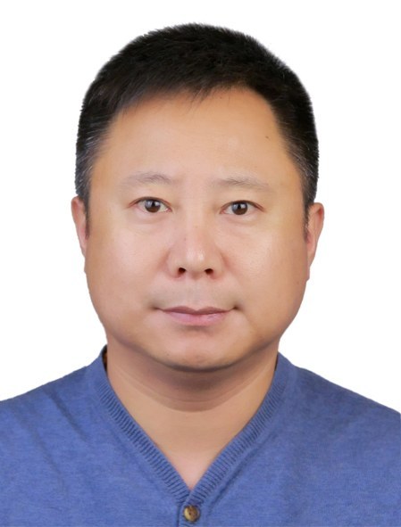 李强 Qiang Li