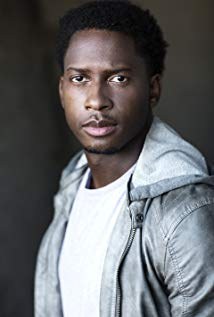 尼卡恩·罗宾逊 Nican Robinson