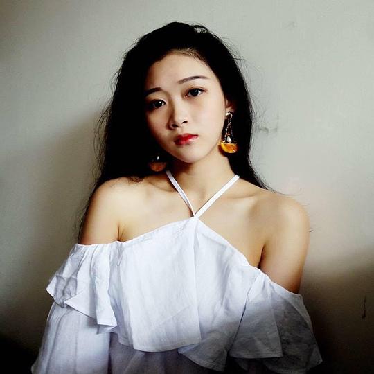 方惠盈 Yuki Fong