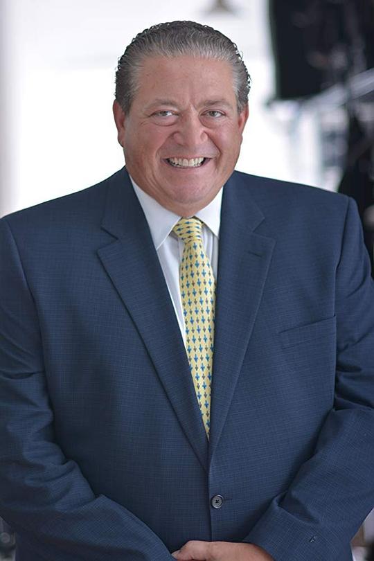 亚历克斯·科拉多 Alex Corrado