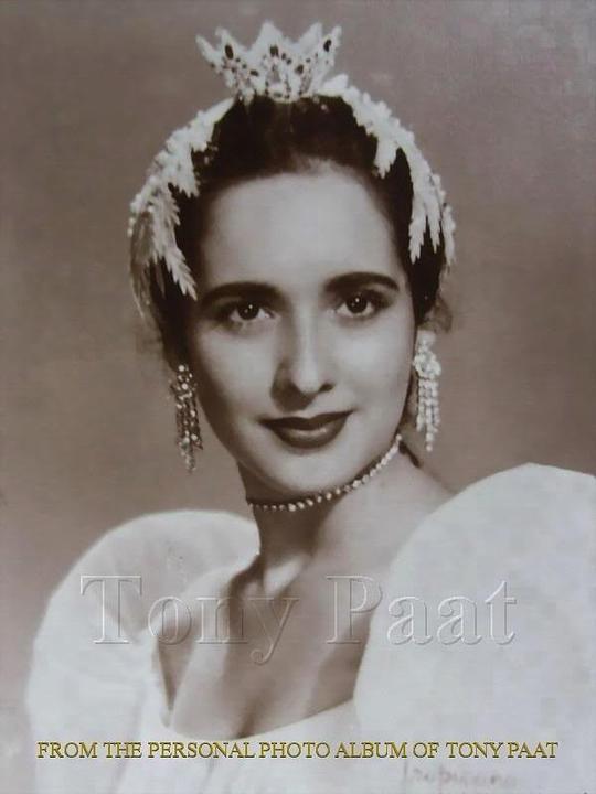 格洛里亚·罗梅罗 Gloria Romero