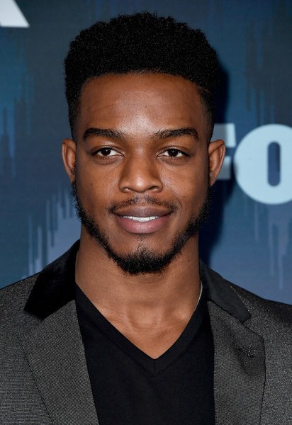 史蒂芬·詹姆士 Stephan James