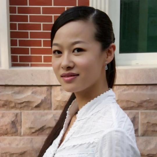 王佳懿 Jiayi Wang