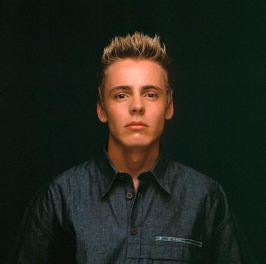 加斯帕·帕科农 Jasper Pääkkönen