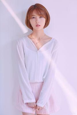 秦鸣悦 Mingyue Qin