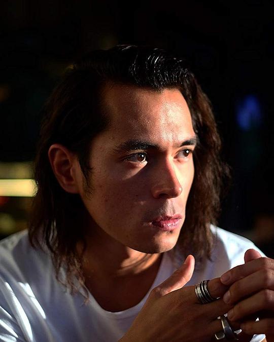 杰克·昆卡 Jake Cuenca