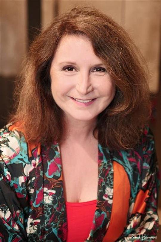 伊莎贝尔·费隆 Isabelle Ferron