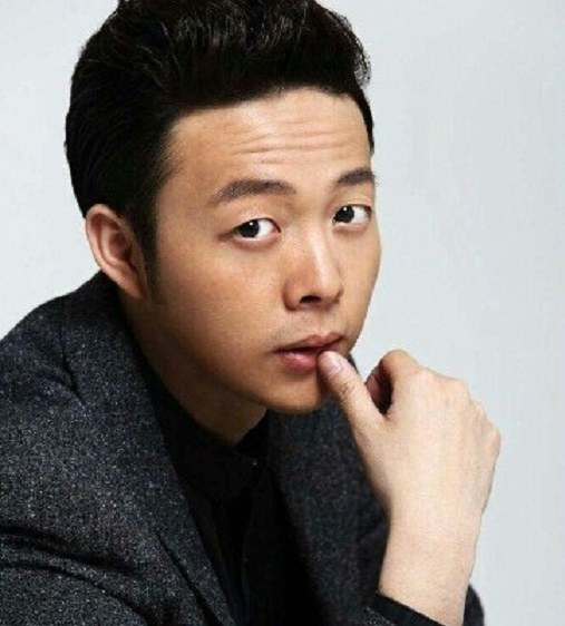 张圣岳 Shengyue Zhang