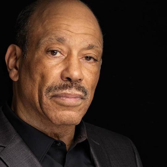 托尼·赫德 Tony Head