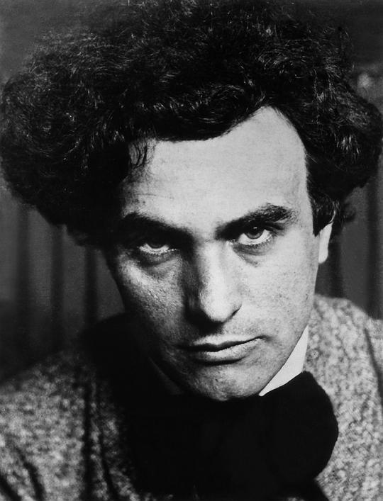 埃德加·瓦雷泽 Edgard Varèse