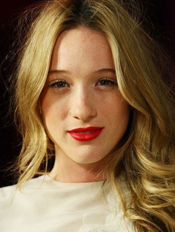 苏菲·洛 Sophie Lowe