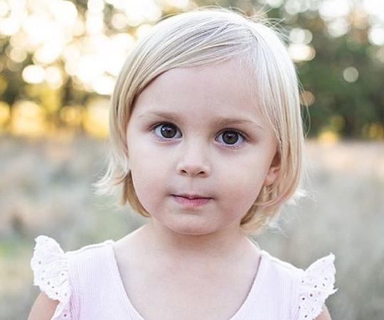 普雷斯莉·史密斯 Presley Smith