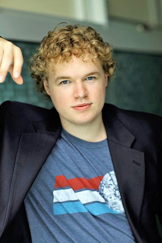 凯莱布·J·塔格德 Caleb J. Thaggard