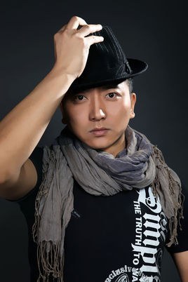 邱士鉴 Shijian Qiu