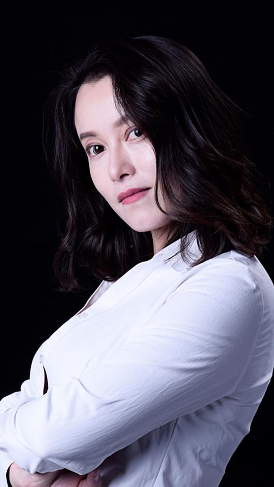 战蜂蜂 Fengfeng Zhan