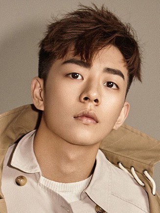 刘巴特尔 Bate'er Liu