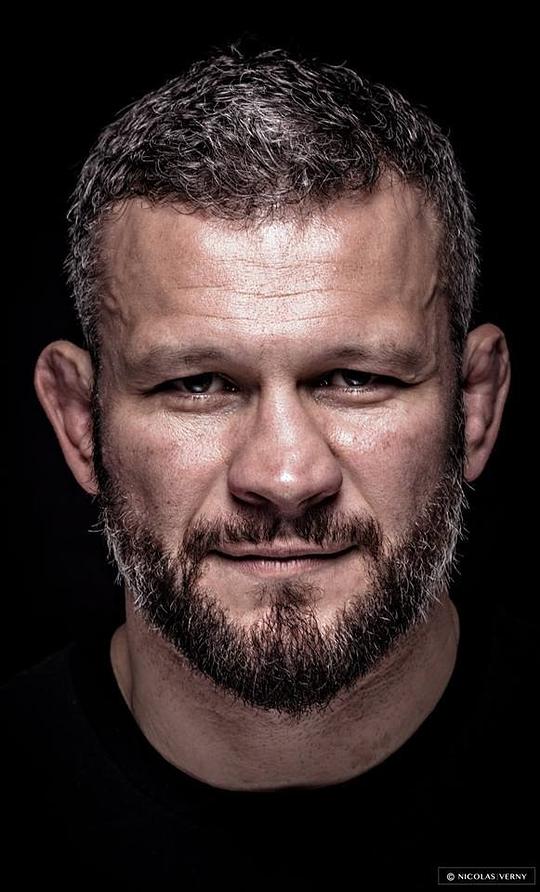 耶斯·利奥丹 Jess Liaudin