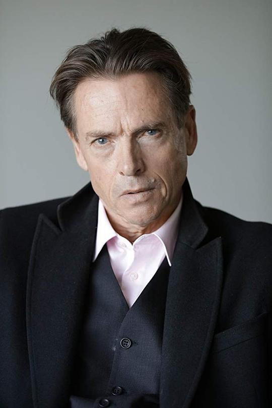 鲁伯特·韦恩-詹姆斯 Rupert Wynne-James