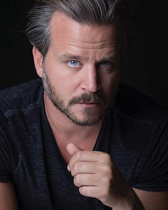 马泰·豪曼 Máté Haumann