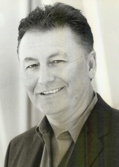 格伦·罗宾 Glenn Robin