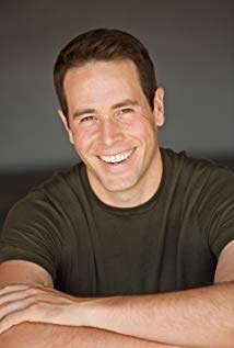 乔恩·巴里霍尔兹 Jon Barinholtz