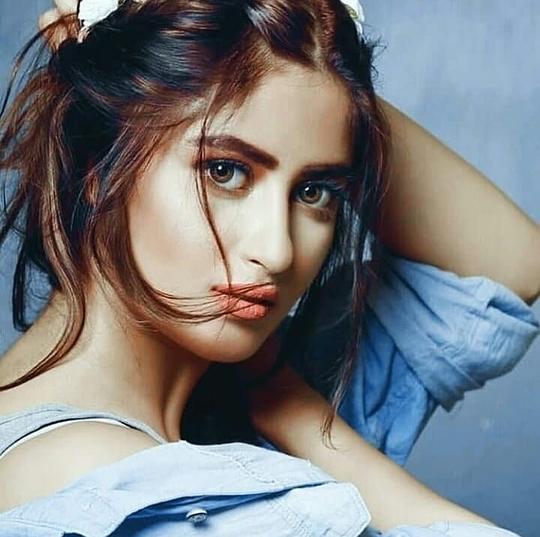 萨佳·阿里 Sajal Ali