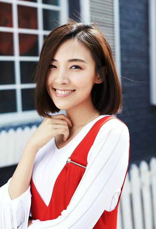 郑罗茜 Luoqian Zheng