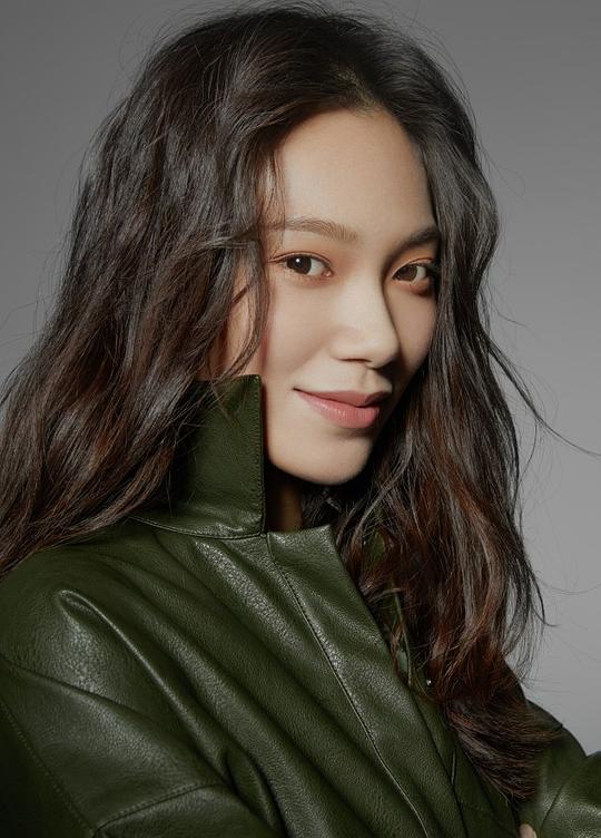 高晓柔 Xiaorou Gao
