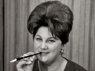 多米妮克·达夫雷 Dominique Davray