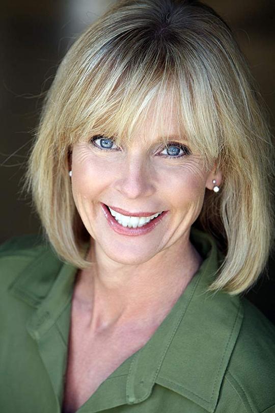 朱莉娅·蒙哥马利 Julia Montgomery