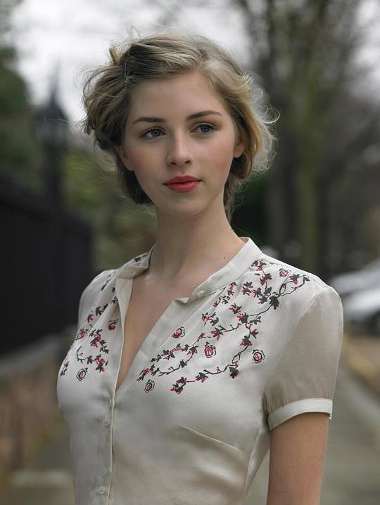 赫敏·科菲尔德 Hermione Corfield