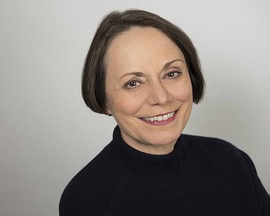 阿尔玛·奎尔沃 Alma Cuervo