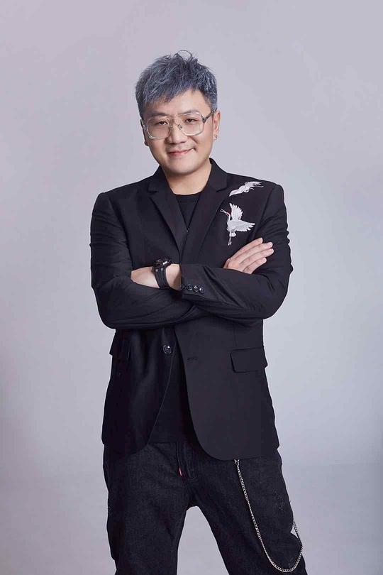 闫紫境 Zijing Yan
