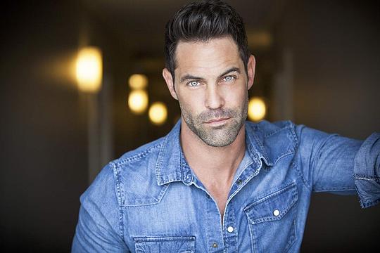 杰森-沙恩·斯科特 Jason-Shane Scott