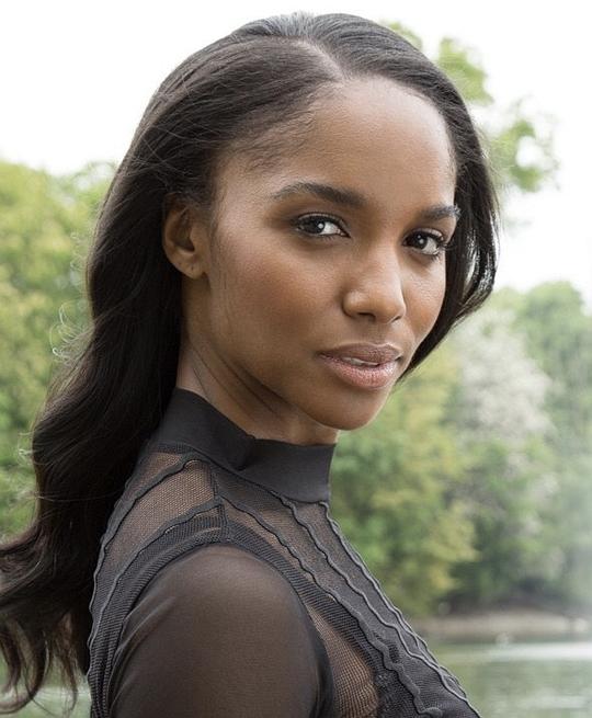 莫尼卡·辛西娅·布朗 Monique Cynthia Brown