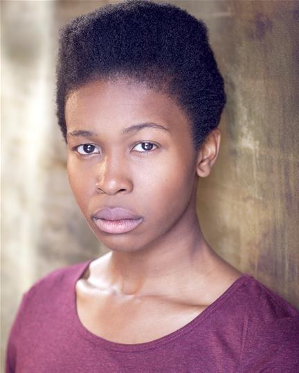 格洛里亚·奥比安约 Gloria Obianyo