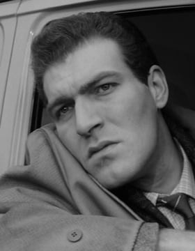 尼尔·麦卡锡 Neil McCarthy