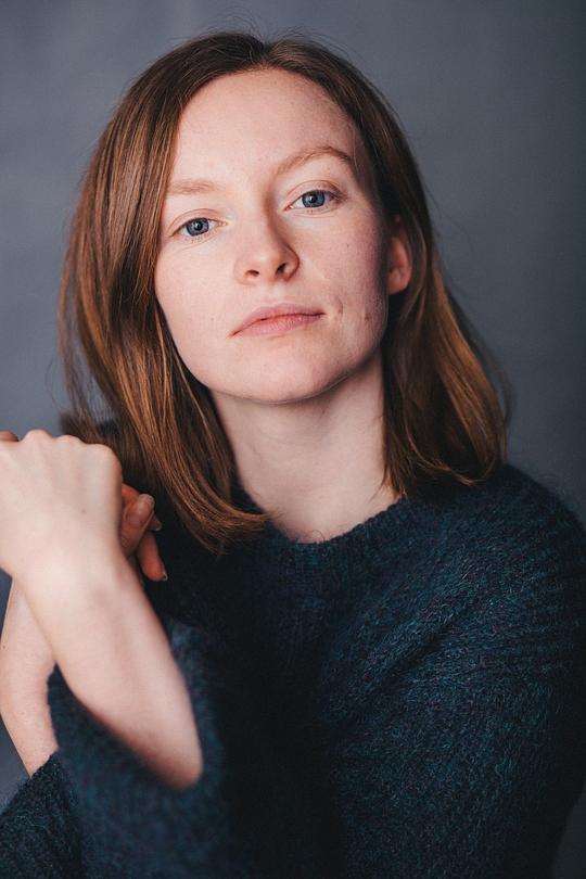 黛拉格·坎贝尔 Deragh Campbell