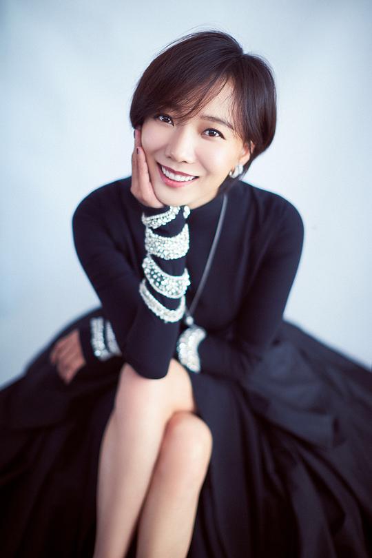 王珞丹 Luodan Wang