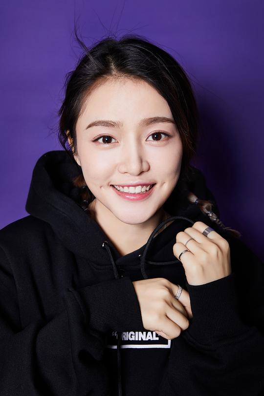 曾梦雪 Mengxue Zeng