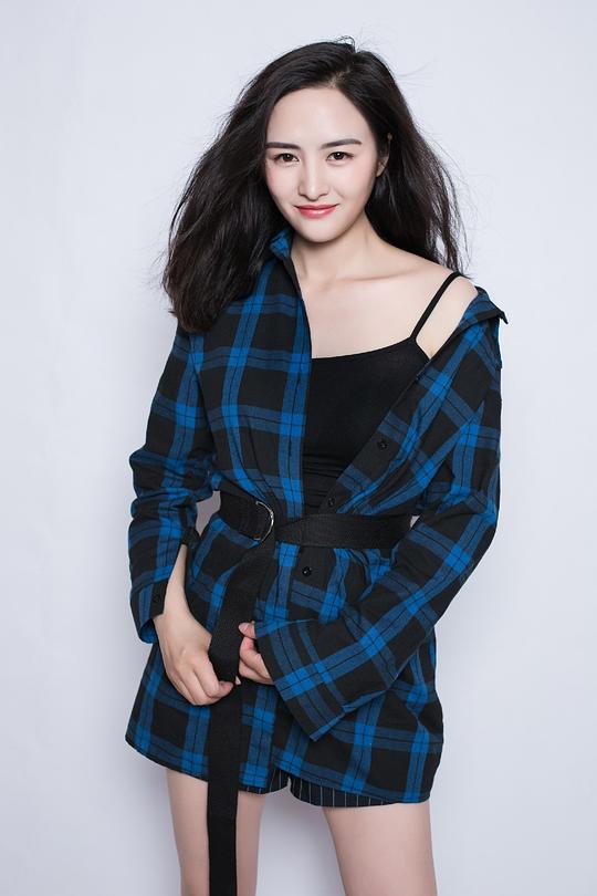 杨婵 Chan Yang