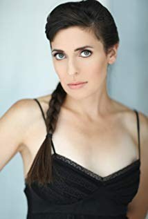 汉娜·德鲁 Hannah Drew