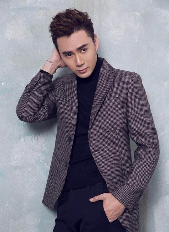 刘屹宸 Yichen Liu