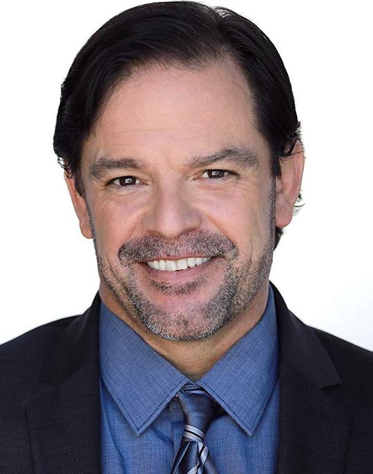 谢恩·辛努特科 Shane Sinutko