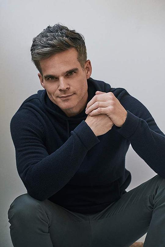 格雷戈·里卡特 Greg Rikaart