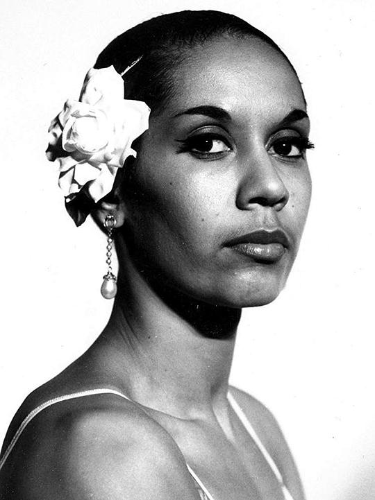 卡门·拉瓦莱德 Carmen De Lavallade