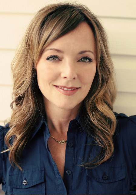 珍妮弗·皮尔斯·马尔萨斯 Jennifer Pierce Mathus