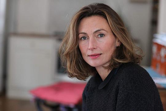 安娜贝尔·穆利恩 Annabel Mullion